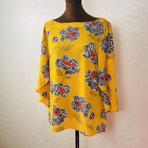 Banana Republic Petite Yellow Floral 3/4 Sleeve Tulip Sleeve Bouse Top Office
